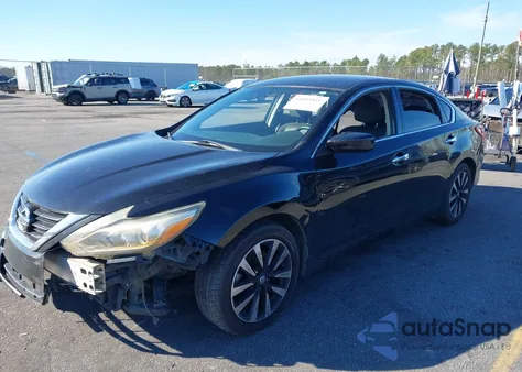 2018 Nissan Altima 2.5 Sv z USA, uszkodzony, nr VIN 1N4AL3AP9JC178293
